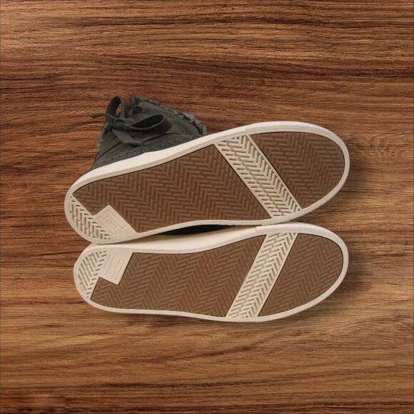 Tom’s Vista Boots Olive Fur Lined Women’s Size 6 - Picture 2 of 5